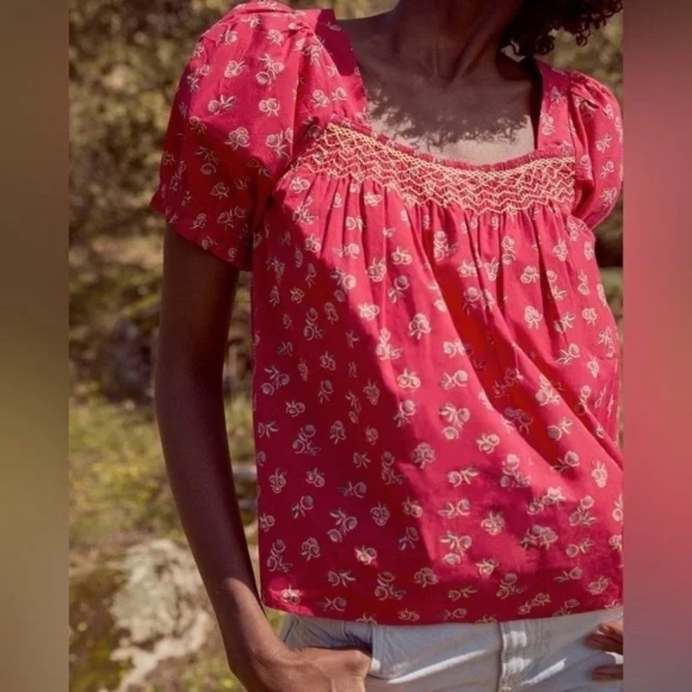 NWOT Sonmer Smocked Frida Blouse